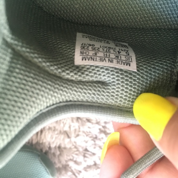 Adidas - Picture 6 of 6